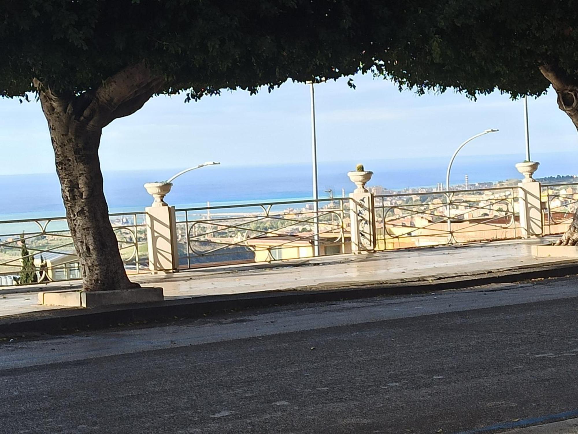 B&B Le 4 Stagioni Sul Viale, Belvedere Di أغريجنتو المظهر الخارجي الصورة