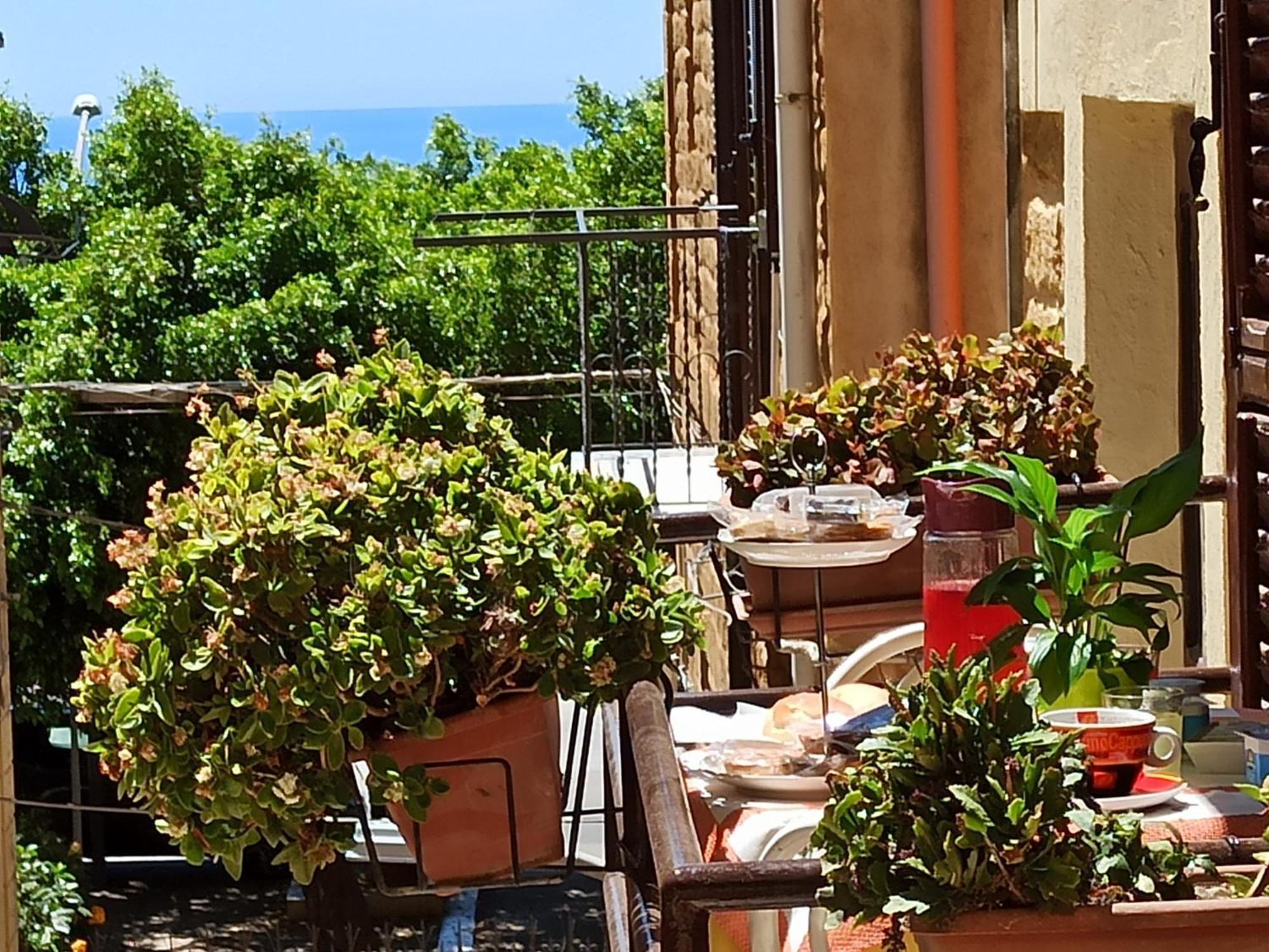 B&B Le 4 Stagioni Sul Viale, Belvedere Di أغريجنتو المظهر الخارجي الصورة