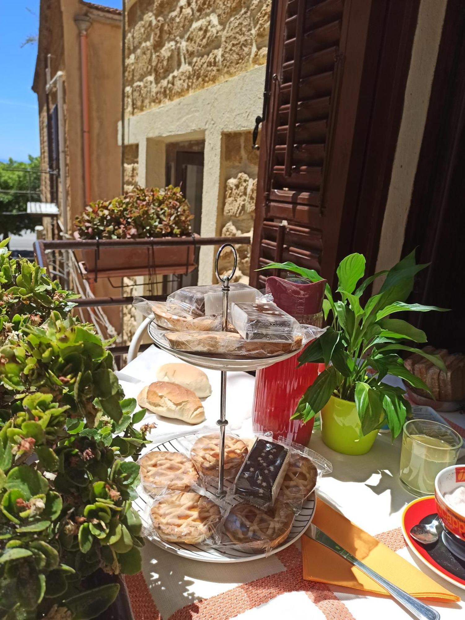 B&B Le 4 Stagioni Sul Viale, Belvedere Di أغريجنتو المظهر الخارجي الصورة