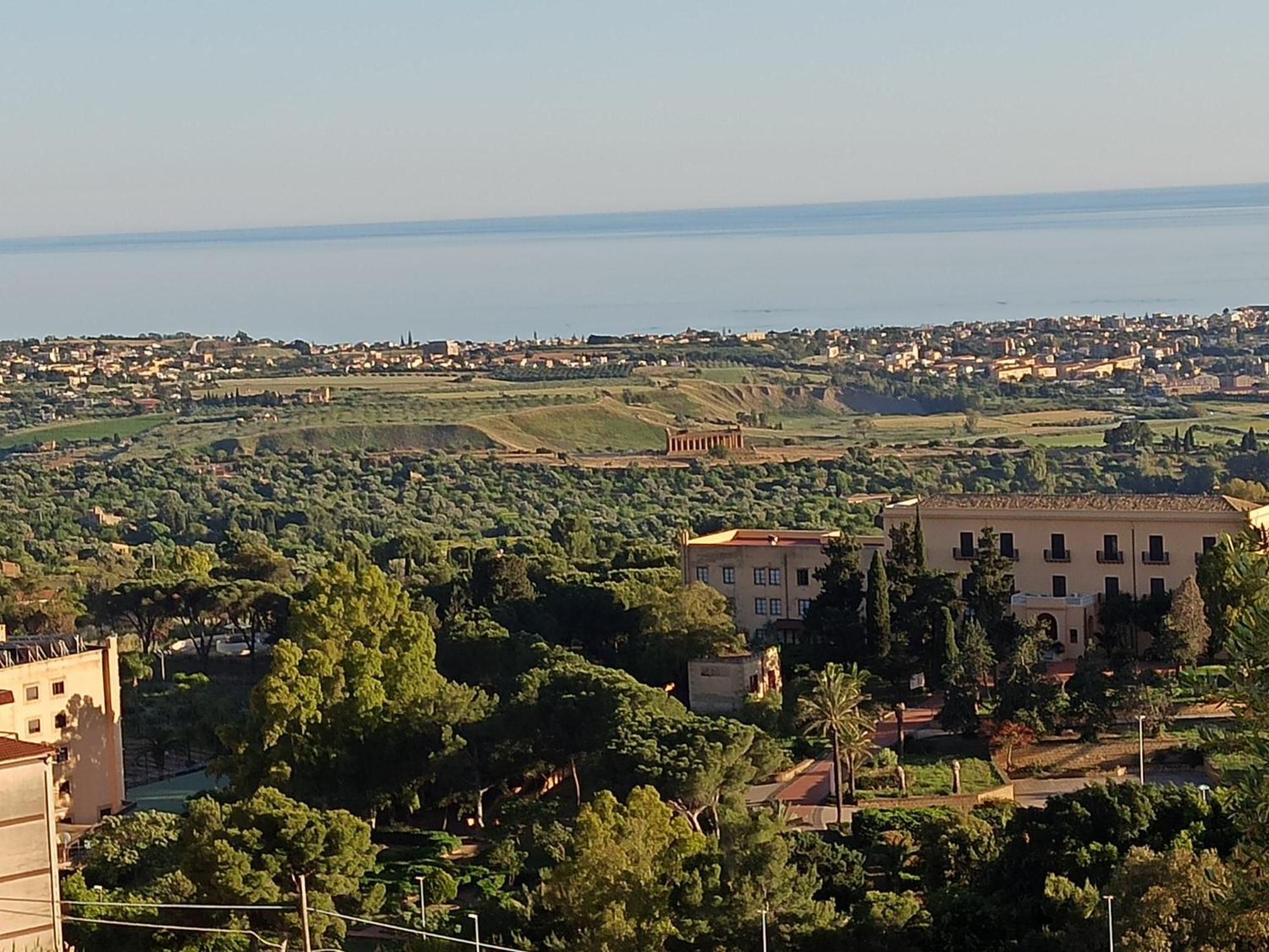 B&B Le 4 Stagioni Sul Viale, Belvedere Di أغريجنتو المظهر الخارجي الصورة