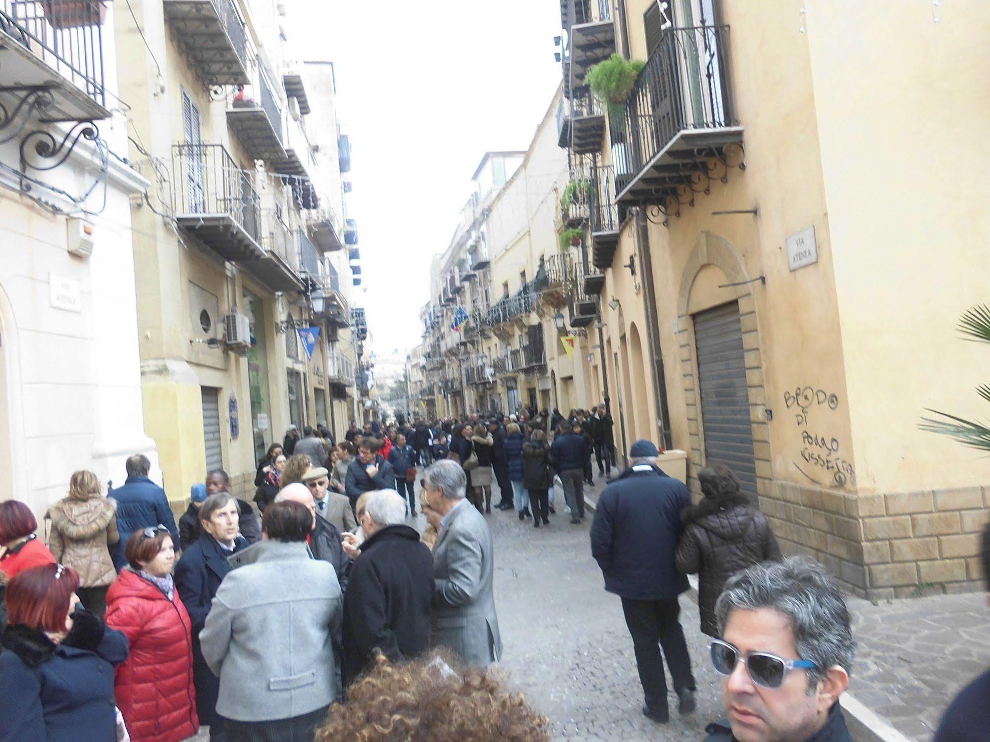 B&B Le 4 Stagioni Sul Viale, Belvedere Di أغريجنتو المظهر الخارجي الصورة
